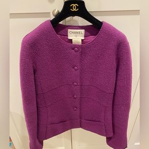 Chanel jacket size 38